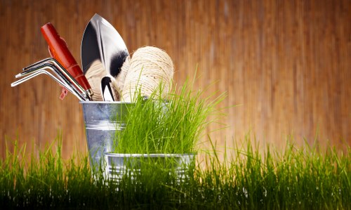 Seasonal garden maintenance in Purley